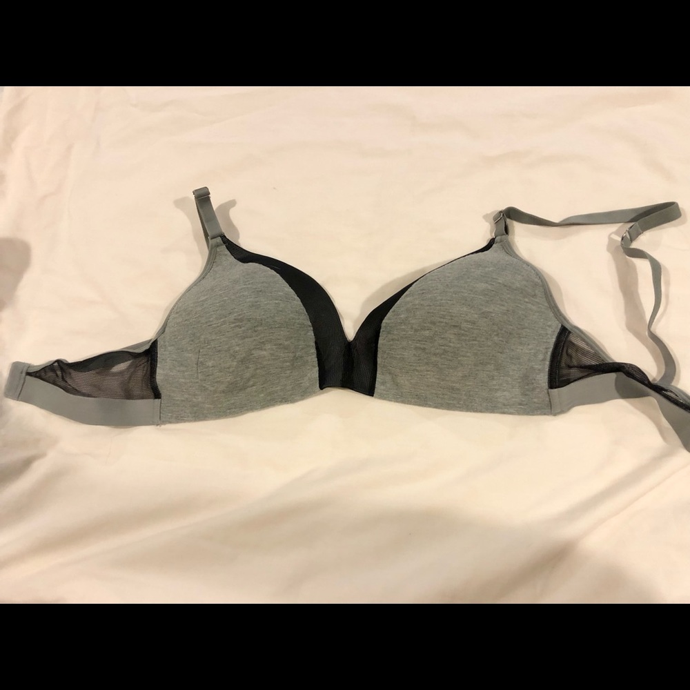 Lively black and gray bra size 36D